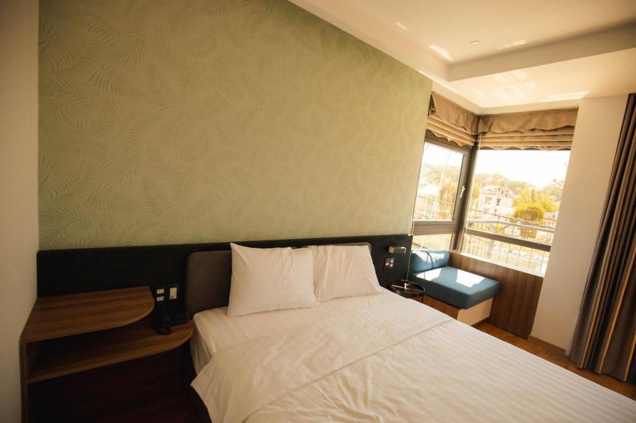 Hotel Ngan Hoa - Mille Fleurs 02 Đà Lạt Exterior foto